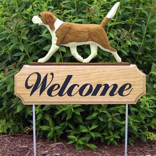 Beagle Welcome Sign